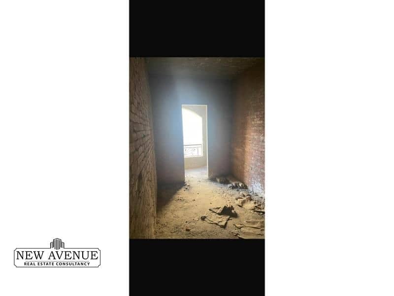 5 WhatsApp Image 2025-10-17 at 4.56. 52 PM. jpg