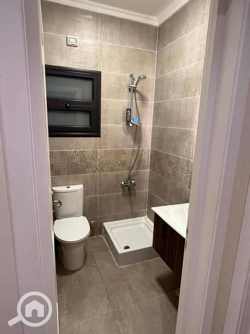 10 WhatsApp Image 2025-10-19 at 6.42. 42 PM (1). jpeg