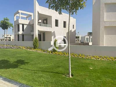 تاون هاوس 3 غرف نوم للبيع في الشيخ زايد، الجيزة - WhatsApp Image 2025-10-19 at 9.40. 29 PM. jpeg