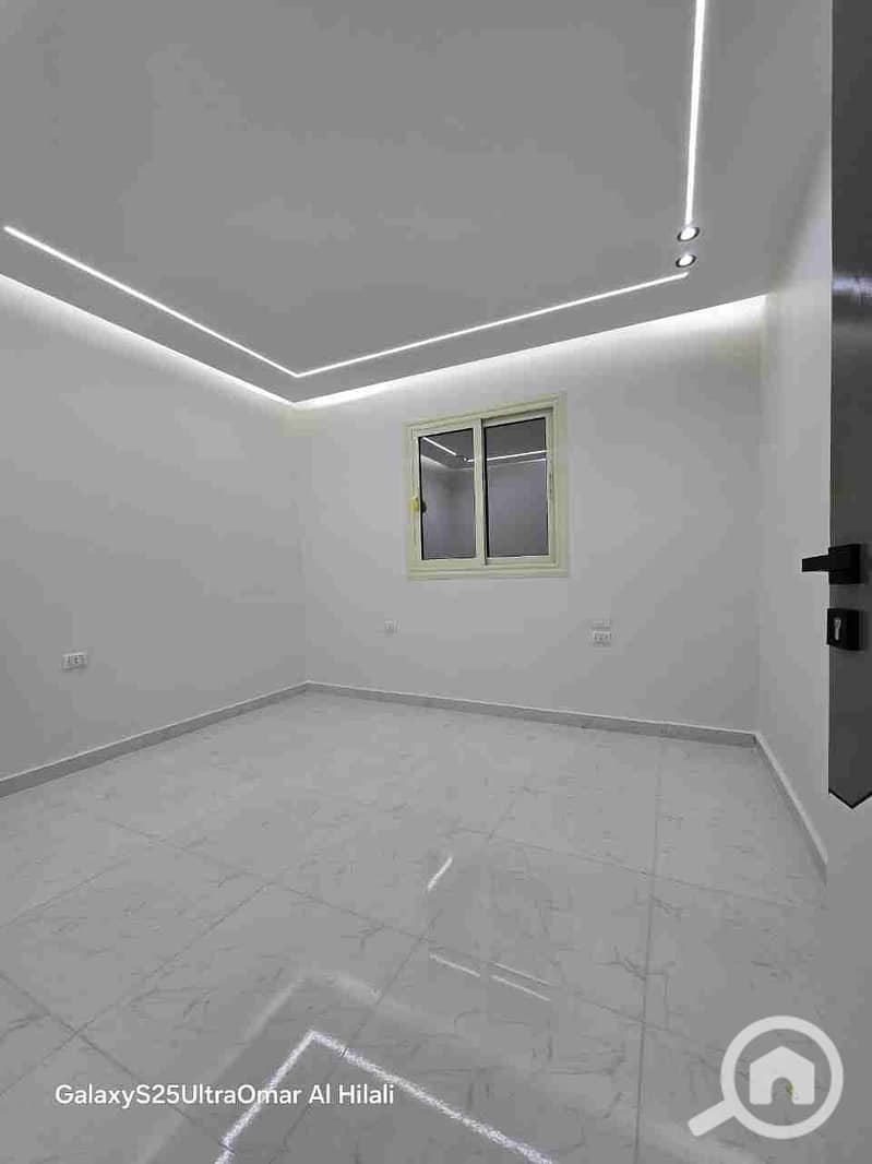 4 IMG_20251019_222207_686. jpg