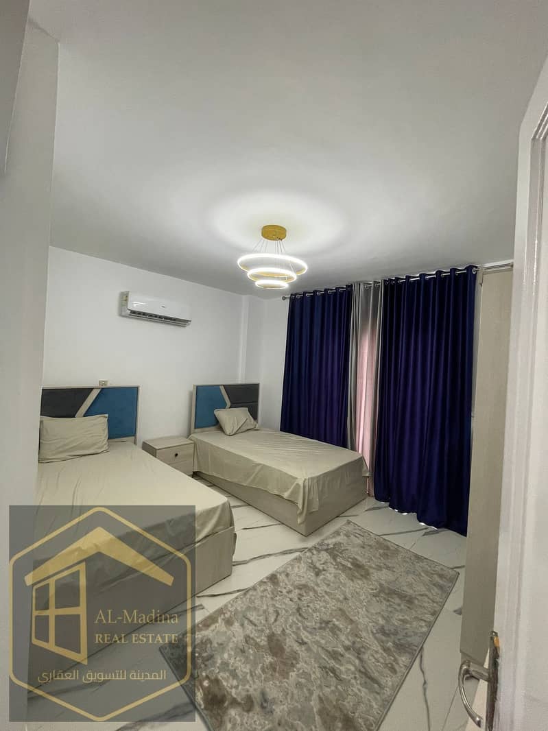 4 WhatsApp Image 2025-10-19 at 15.30. 37. jpeg