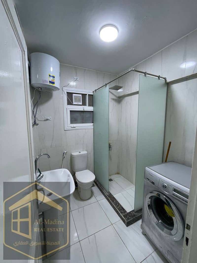 10 WhatsApp Image 2025-10-19 at 15.30. 37 (2). jpeg