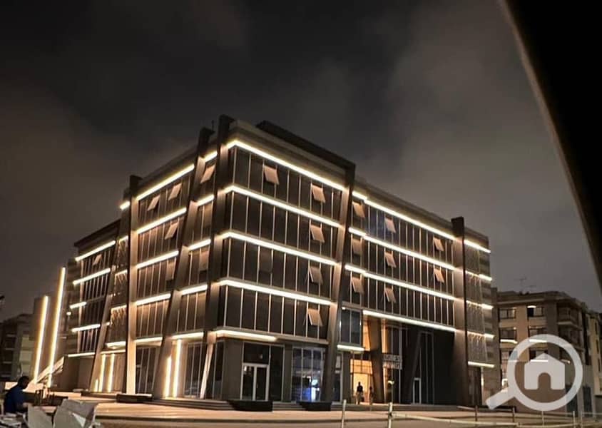 10 8dd06ba7-4bac-4f4c-9e2b-b0e0bb1a999c. jpg