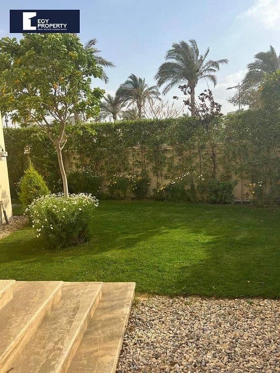 2 up town-2-07160 (3). jpeg