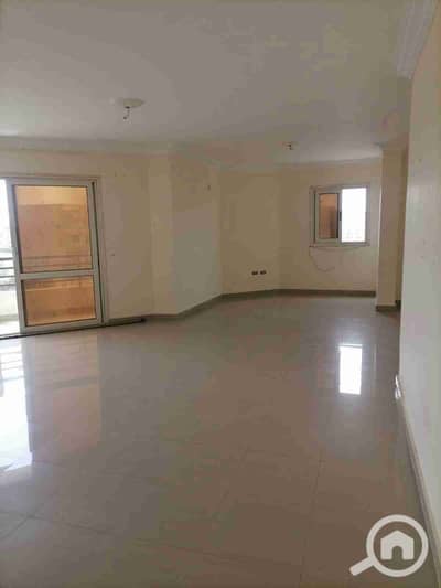 4 Bedroom Apartment for Rent in Sheikh Zayed, Giza - IMG-20251019-WA0088. jpg