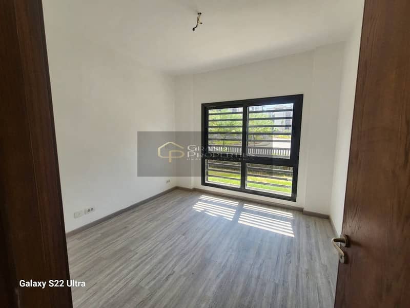 2 WhatsApp Image 2025-10-20 at 00.51. 26 (3). jpeg