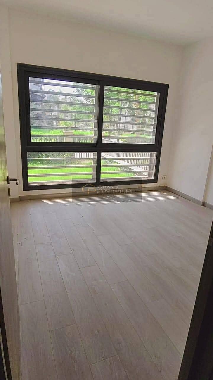 3 WhatsApp Image 2025-10-20 at 00.51. 26 (1). jpeg