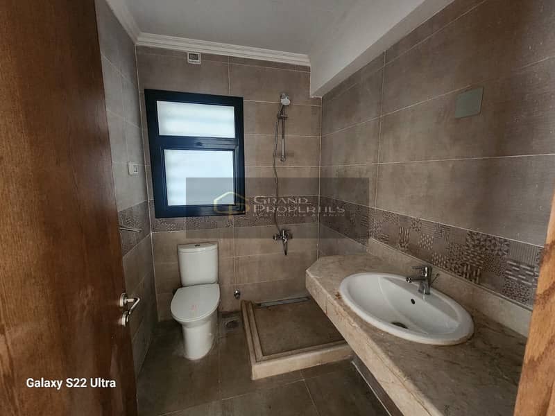 5 WhatsApp Image 2025-10-20 at 00.51. 26 (5). jpeg