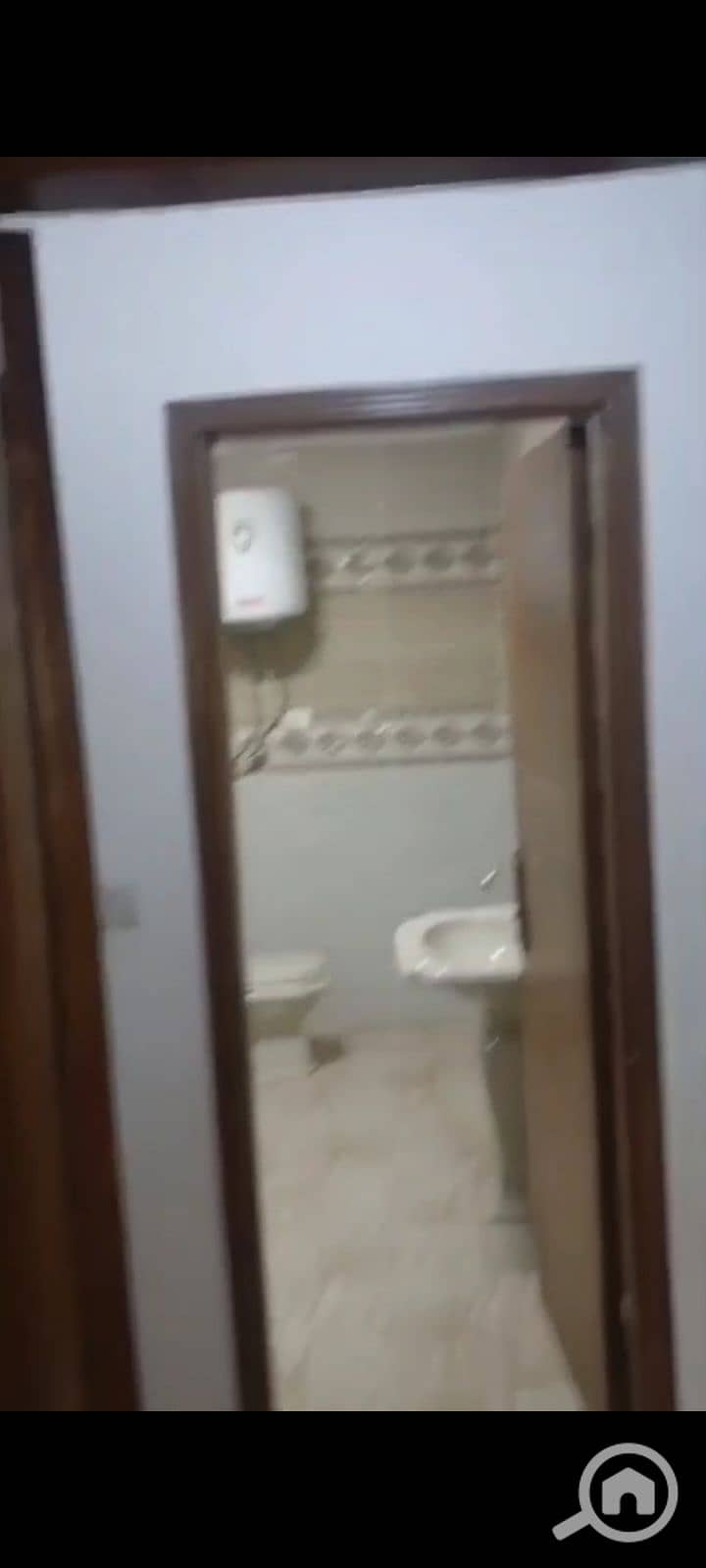 9 1000257593. png