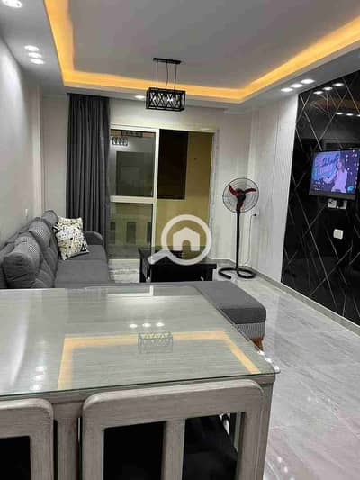 شقة 2 غرفة نوم للايجار في 6 أكتوبر، الجيزة - 1002692003. jpg