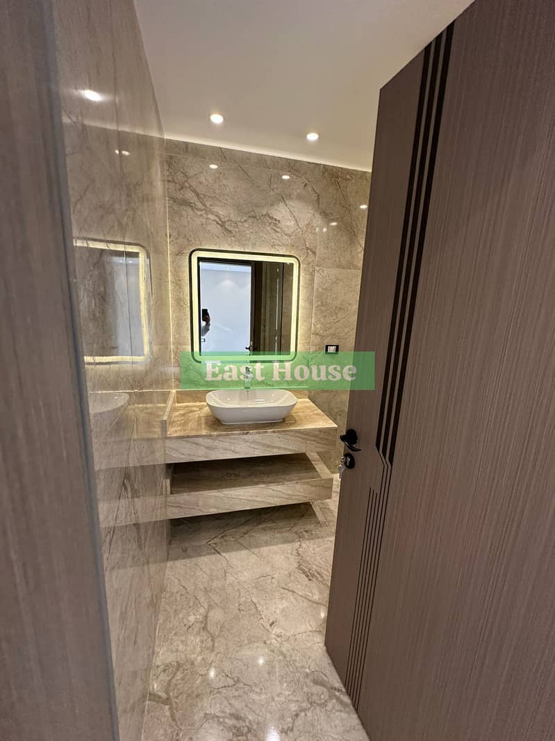 12 IMG-20251019-WA0284. jpg