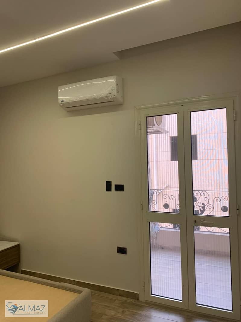 12 WhatsApp Image 2025-10-19 at 3.37. 23 PM. jpeg