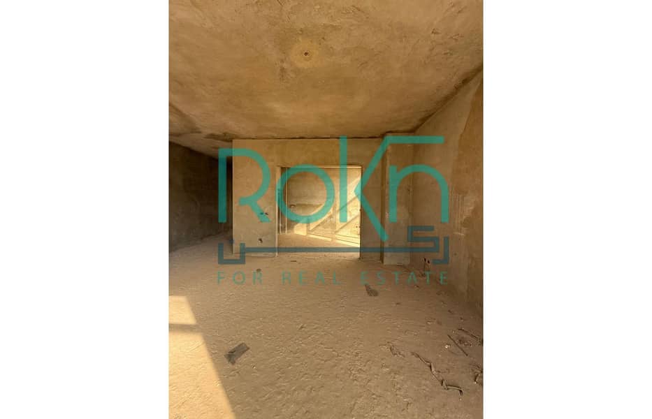 2 WhatsApp Image 2025-08-07 at 1.21. 25 PM. jpg