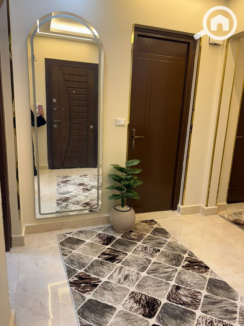 8 0c671ab0-c53b-493f-8662-66107989337e. jpeg