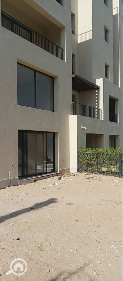 3 Bedroom Flat for Rent in 6th of October, Giza - photo_5904716984547921707_y. jpg