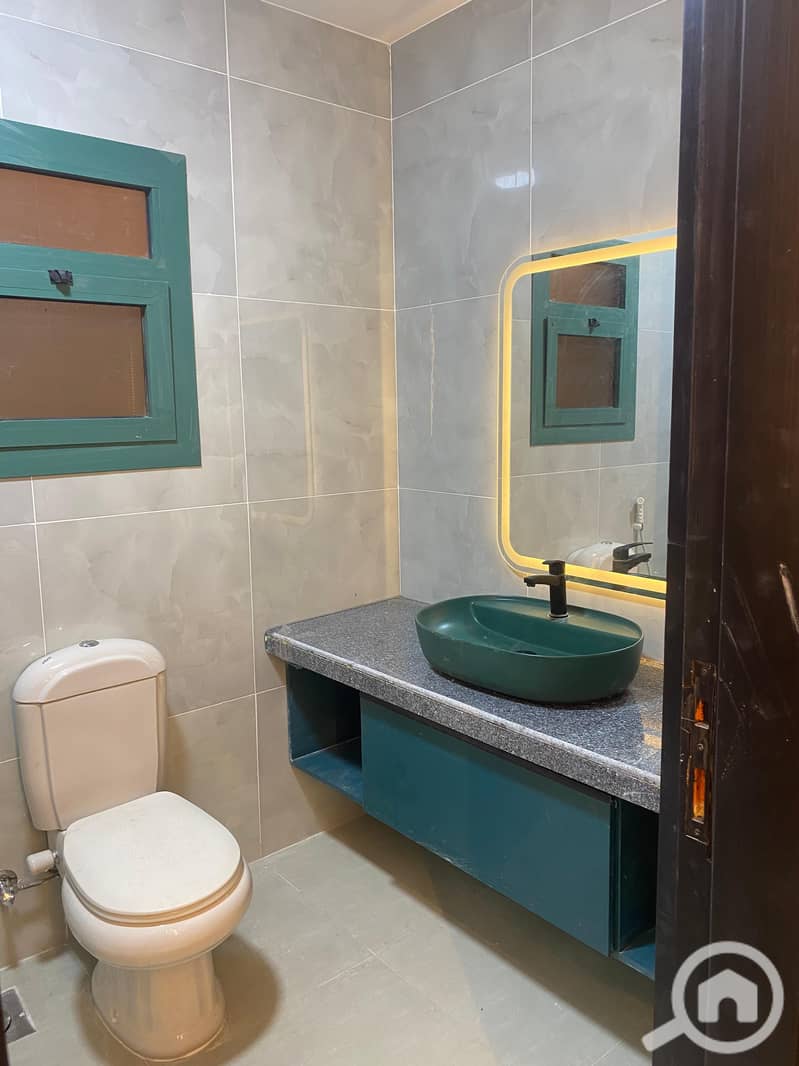 9 WhatsApp Image 2025-10-19 at 12.52. 01_5e656e6d. jpg