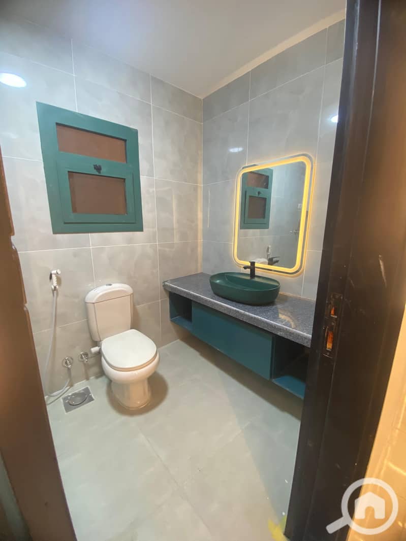 12 WhatsApp Image 2025-10-19 at 12.52. 01_b25e0736. jpg