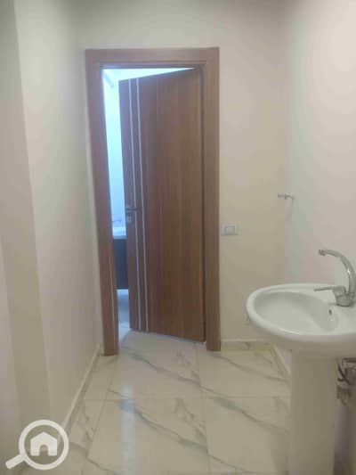 مکتب  للايجار في القاهرة الجديدة، القاهرة - IMG20251001154233. jpg مکتب  للايجار في القاهرة الجديدة، القاهرة - IMG20251001154233. jpg