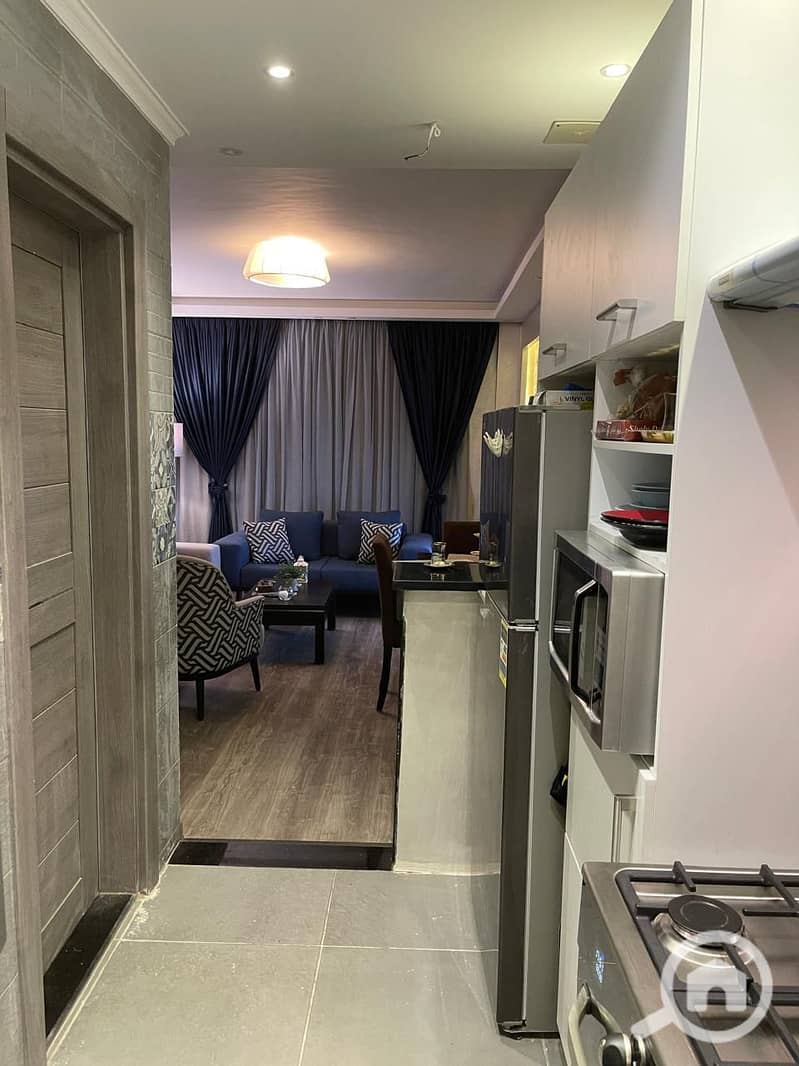 6 782f5f44-da75-49a0-aa13-7e52afb9ad74. jpg