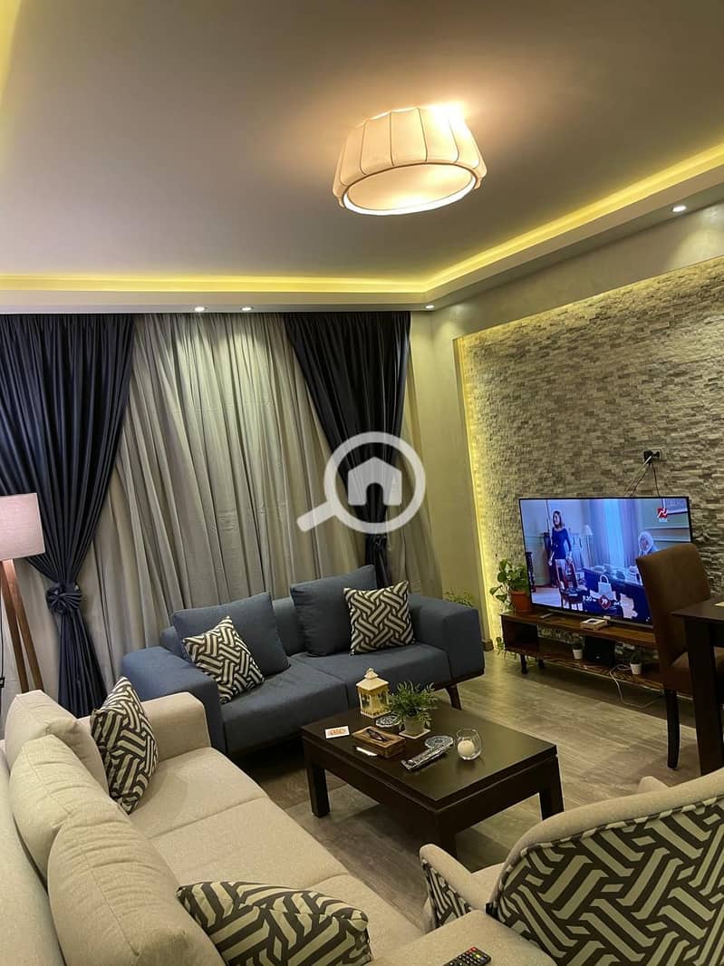 10 e9394629-3226-4ef7-a14e-510241cdf5ee. jpg