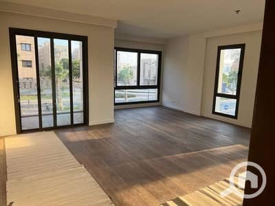 3 Bedroom Flat for Sale in Sheikh Zayed, Giza - WhatsApp Image 2025-10-13 at 2.06. 00 PM (2). jpeg