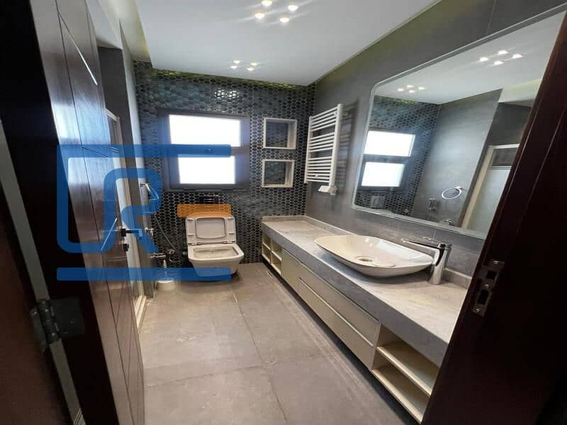 5 WhatsApp Image 2025-10-19 at 2.31. 06 PM (3). jpeg