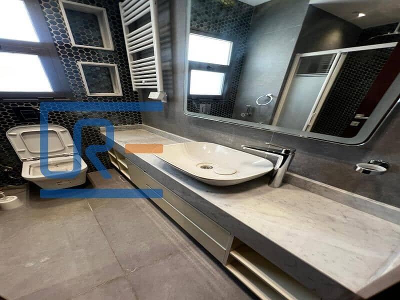 10 WhatsApp Image 2025-10-19 at 2.31. 07 PM (1). jpeg