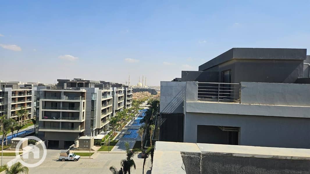 7 c6ebb285-ac9f-4a60-bd96-03cd110b457a. jpg