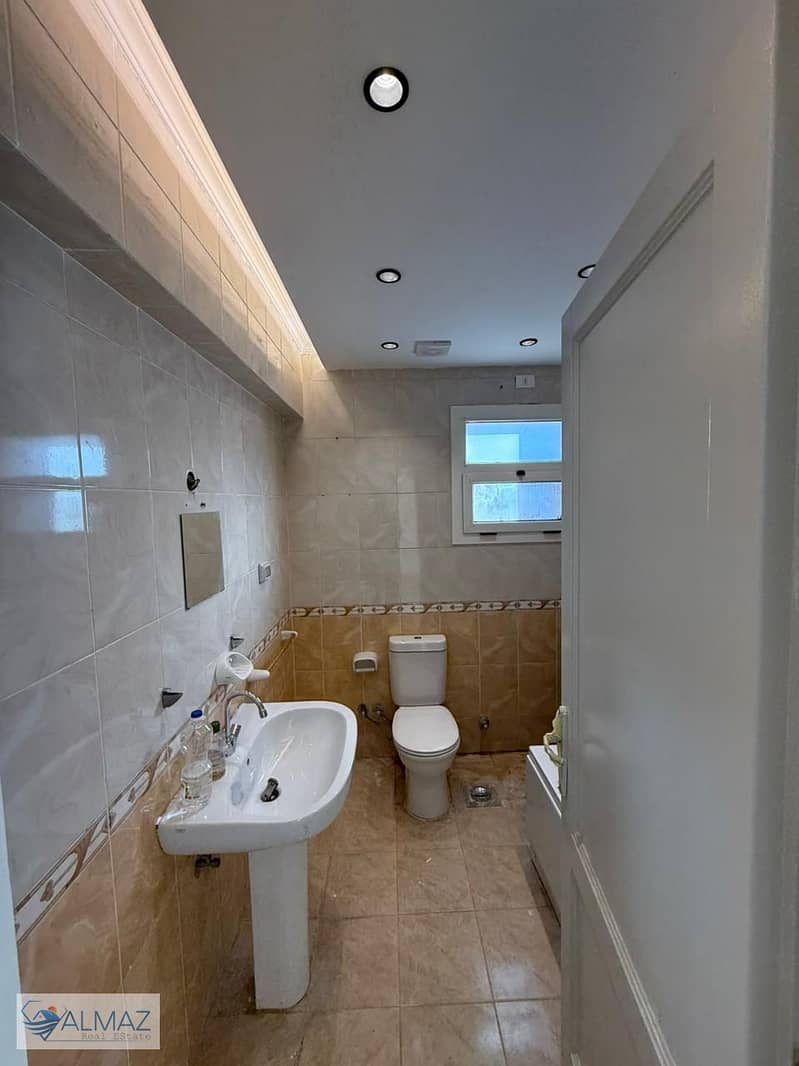 7 WhatsApp Image 2025-10-19 at 4.42. 38 PM. jpeg