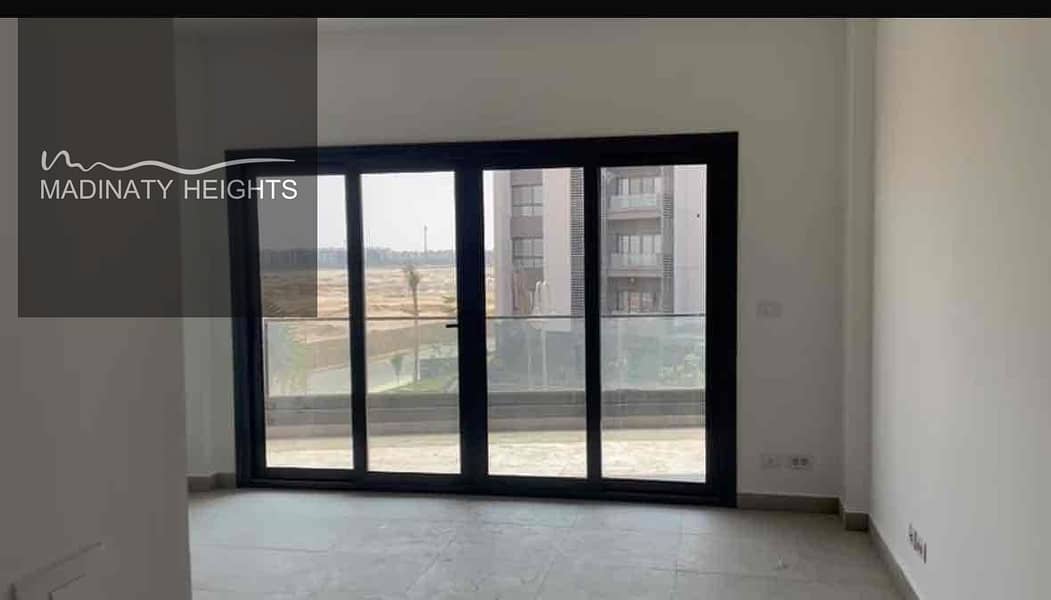 abdbe244-5b10-4581-a2bf-15ed7990cc2c. jpg