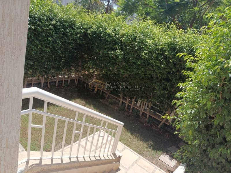 3 361301b3-dfef-467f-8f97-fb0943ea0688. jpg