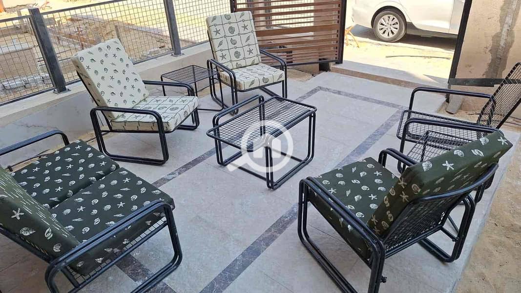 11 c58a7f68-01a8-46a4-bd94-46cc148b8ad8. jpg