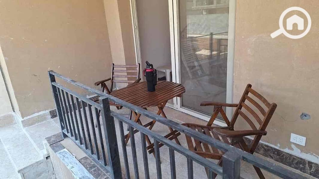 17 0370a9c0-28c5-48bd-940c-43208f40ec82. jpg