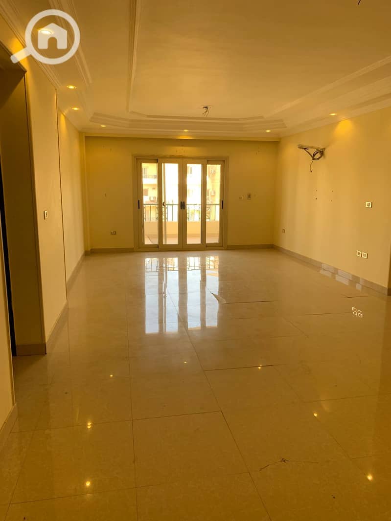 3 WhatsApp Image 2025-10-19 at 19.32. 12_bffa0e72. jpg