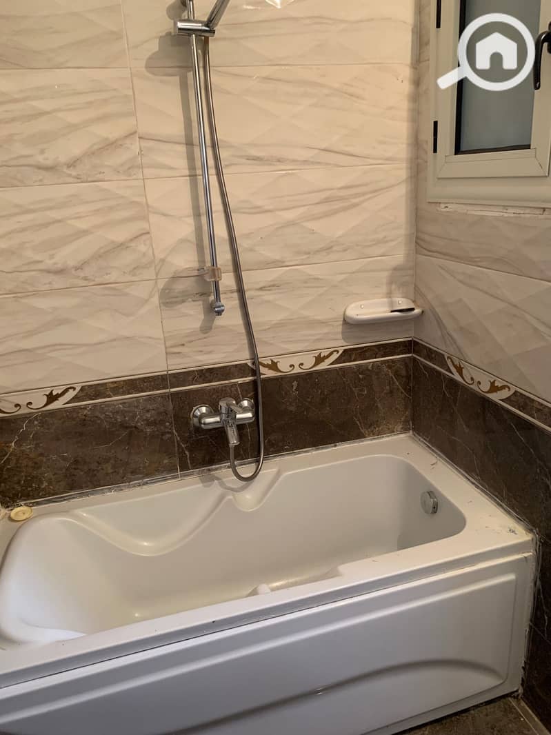 7 WhatsApp Image 2025-10-19 at 19.32. 17_e46a4513. jpg