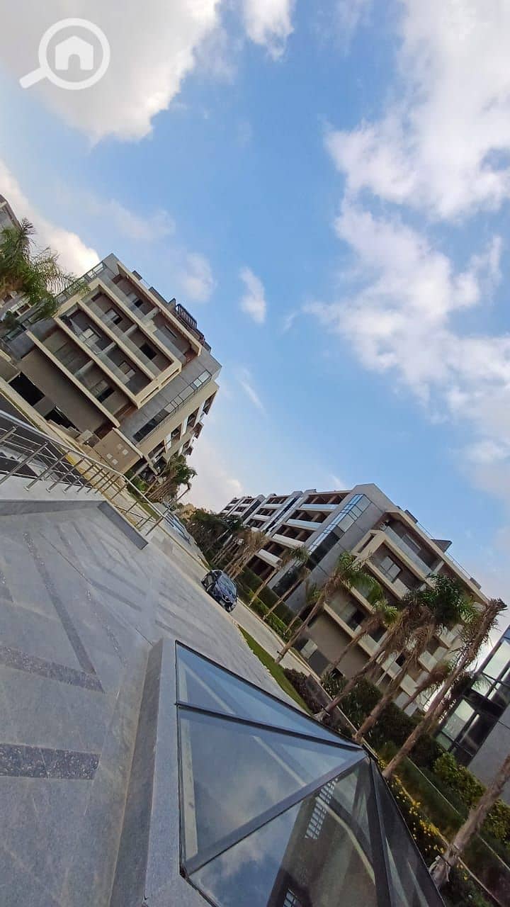 9 007a3ad6-d960-4e8b-8c49-5f38d6ae8fda. jpg