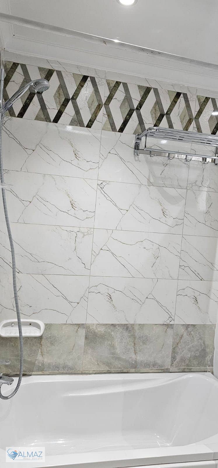 15 WhatsApp Image 2025-10-19 at 4.49. 02 PM (1). jpeg