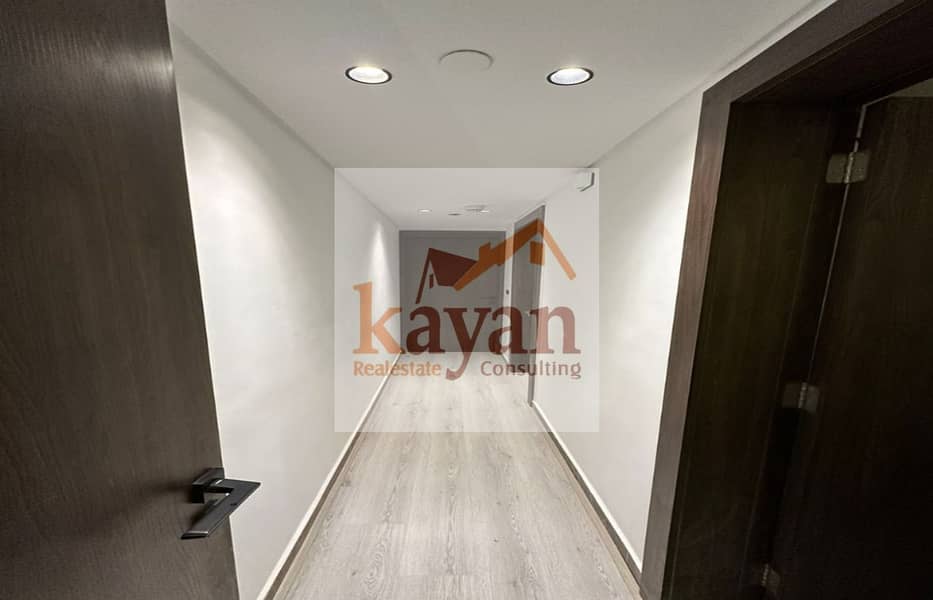 5 4f1a1571-15f3-4cd9-8bb5-4dabc6b08f19. jpg