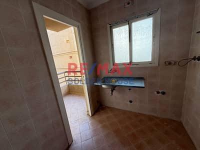 2 Bedroom Apartment for Sale in Madinaty, Cairo - IMG-20251020-WA0043. jpg