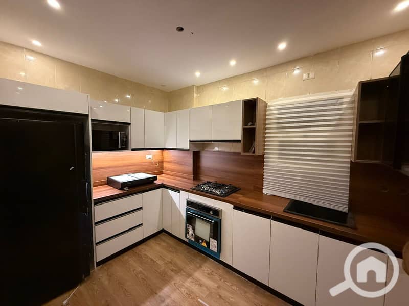 7 a59ff917-71de-4873-8b74-3b271d67da71. jpg