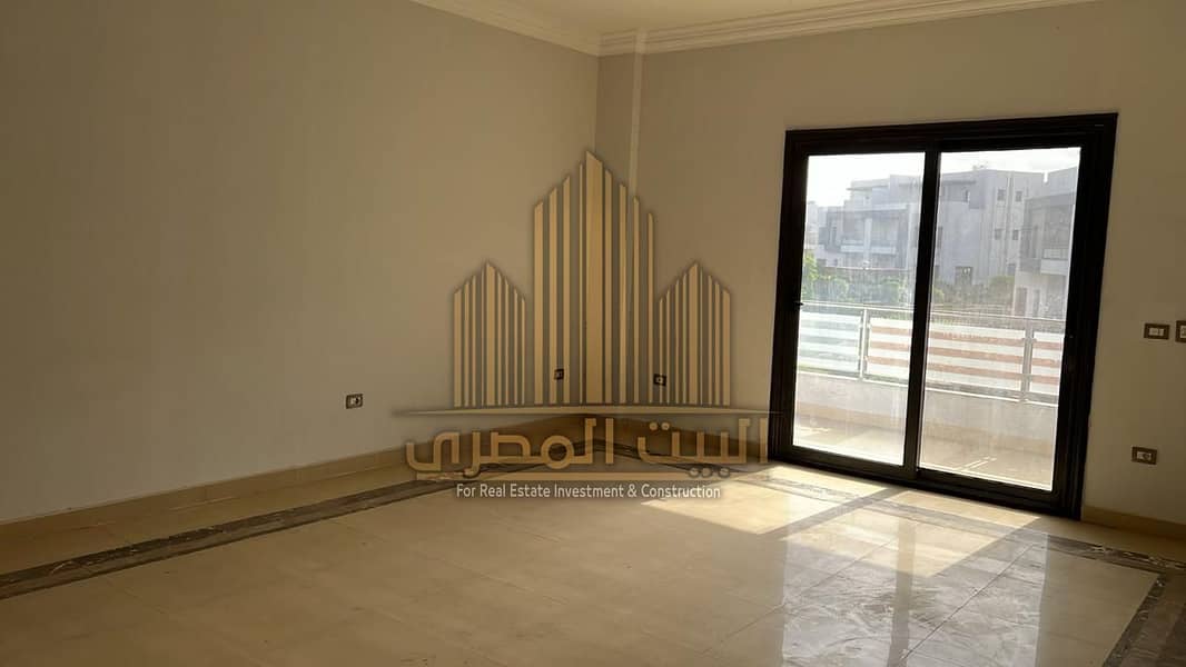 4 U909809 (27). jpeg