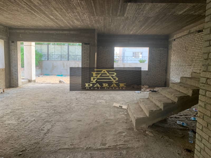 2 2bd35012-99d6-4eb5-8df5-a1772bdf302c. jpeg