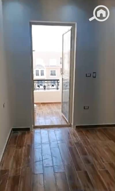 3 Bedroom Flat for Sale in Sheikh Zayed, Giza - WhatsApp Image 2025-10-19 at 22.28. 50_27d751c6. jpg