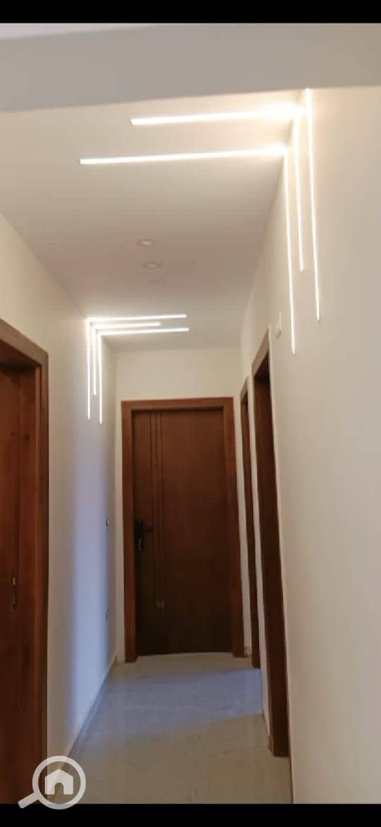 8 WhatsApp Image 2025-10-19 at 22.28. 51_b73e4cce. jpg