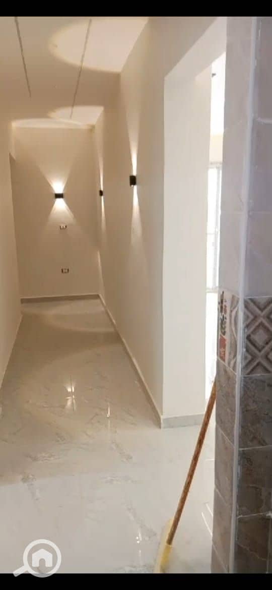 10 WhatsApp Image 2025-10-19 at 22.28. 52_37bd76ad. jpg