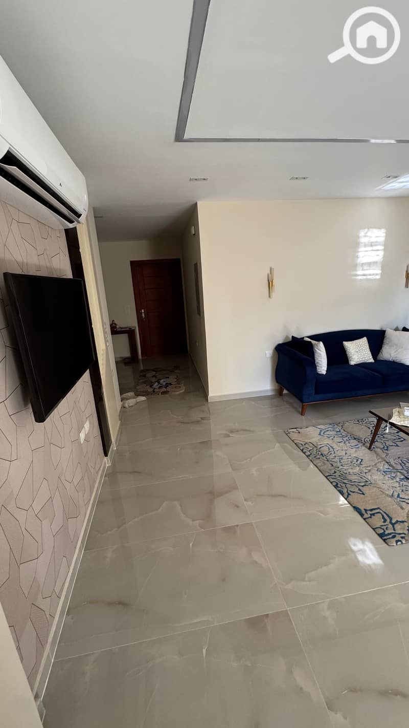 4 10df26dc-5457-41d0-832f-a8c6056c3208. jpeg