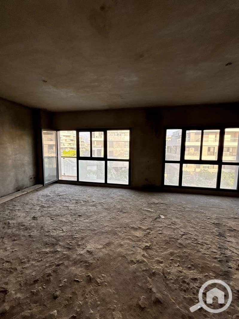 2 8f7feddf-1cf7-4445-873f-135be2828806. jpeg