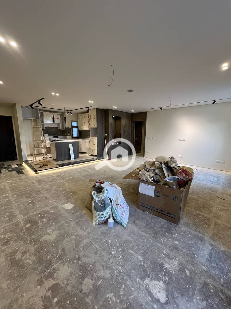 6 c1ae9dcc-e453-4079-925b-09de92f9ed83. jpeg