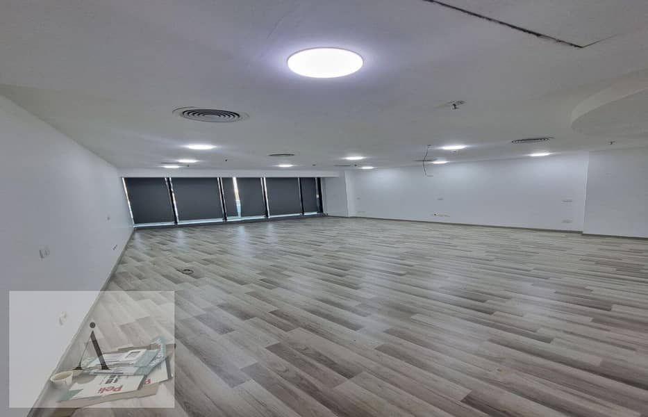 3 photo_2_2025-10-20_12-55-19. jpg