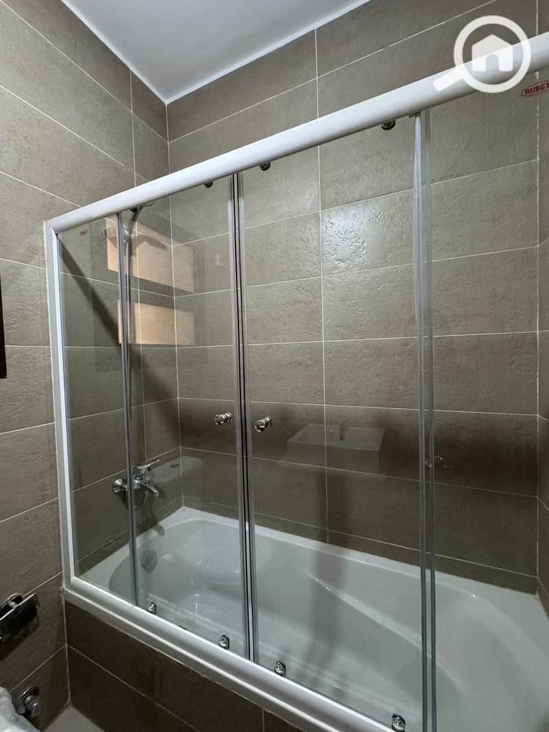 6 77a1a065-13f0-4a00-8ce9-cef511ce56e6. jpeg